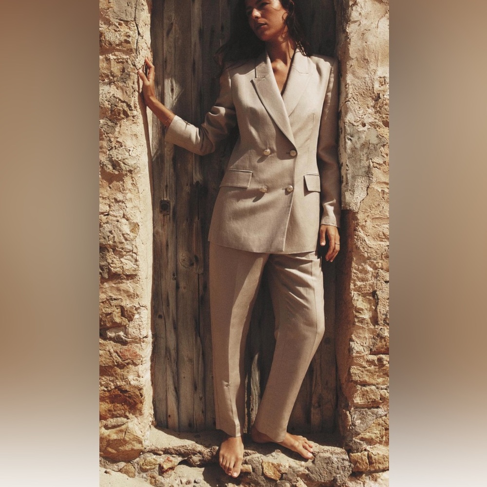 Zara Elegant Tan Women's Suit Set